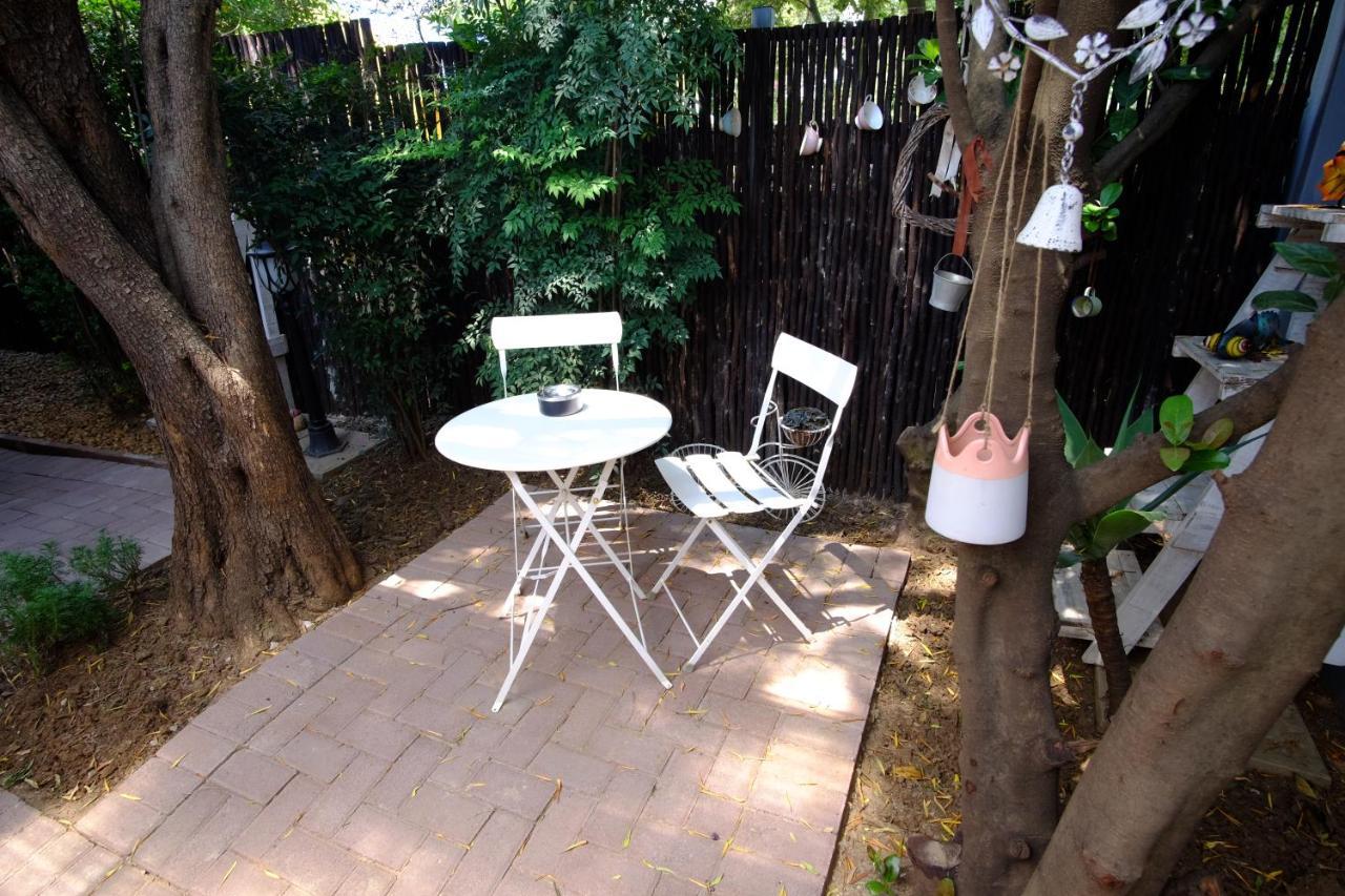 Milly'S Touch Studios Roodepoort Exterior photo